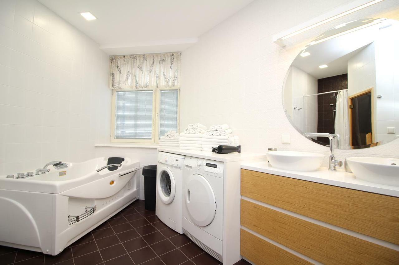 Tallinn City Apartments 4 Bedroom With Sauna And 2 Bathroom Екстер'єр фото